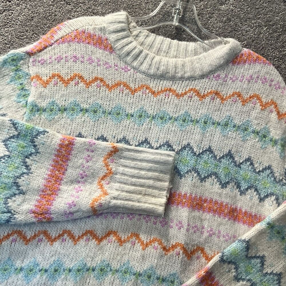 American Eagle Womens XS Fair Isle Sweater Pastel Knit Crewneck Geometric